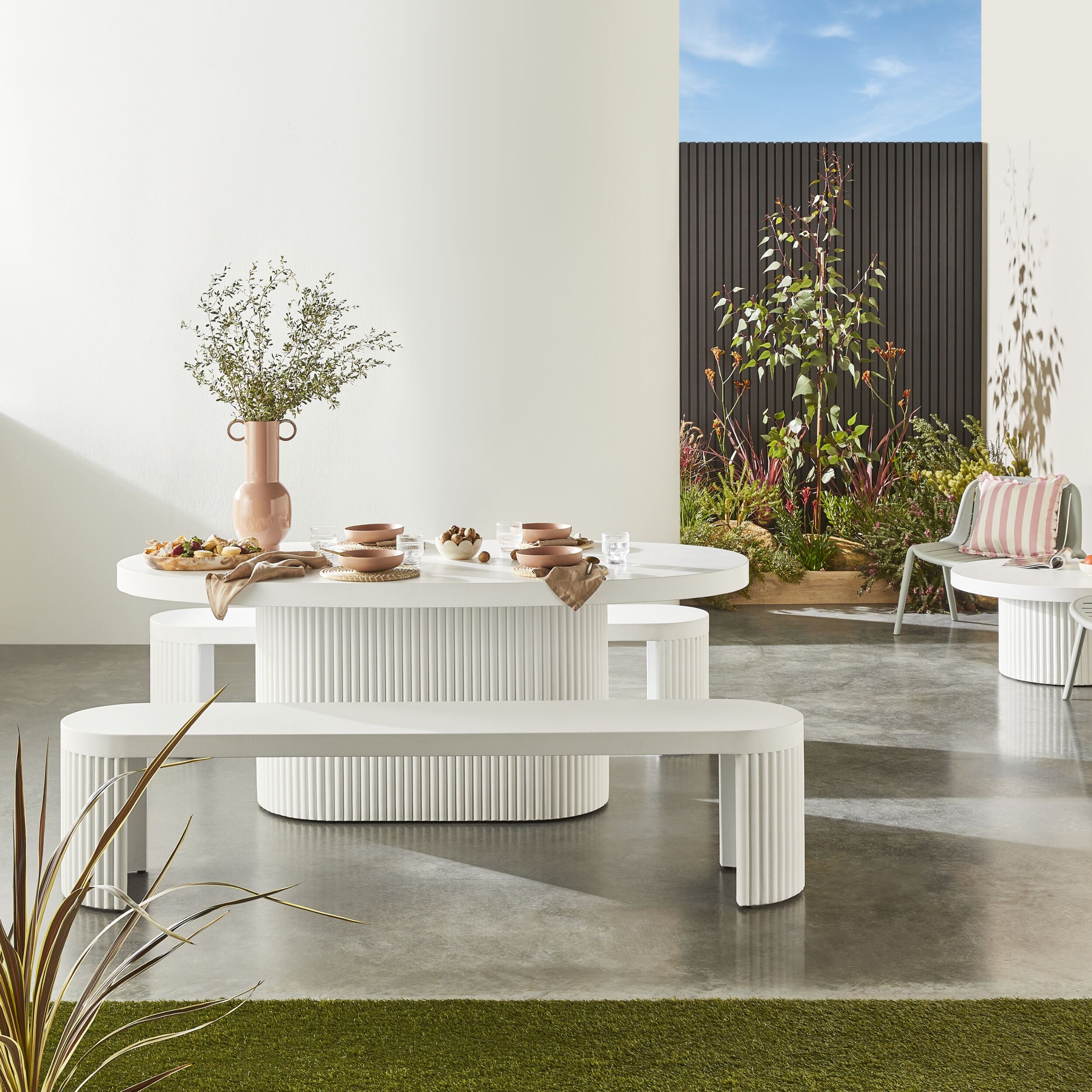 Ripple Curved Outdoor Dining Table 200cm with Ripple Curved Outdoor Di