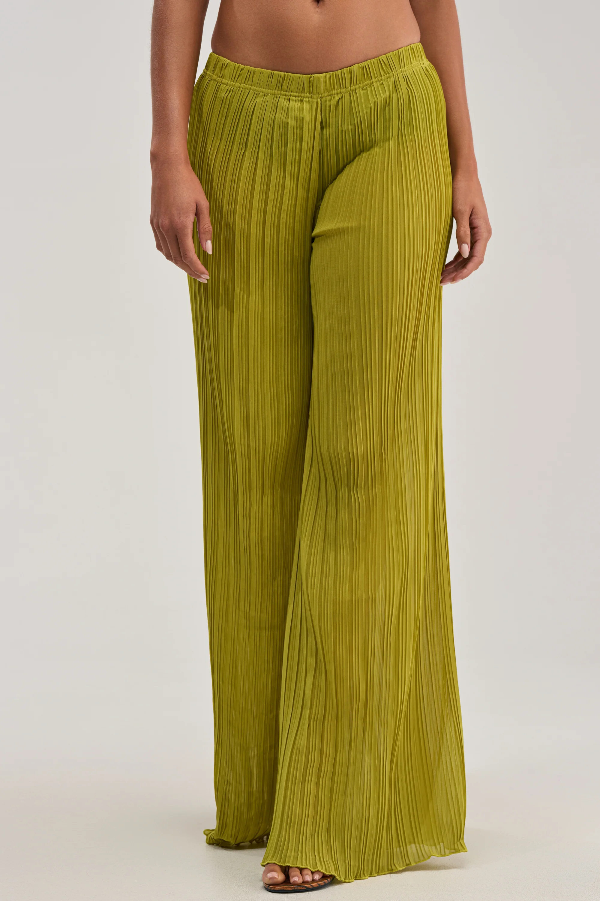 CRUSHIN ON YOU PALAZZO PANT IN CHARTREUSE - Akira Store