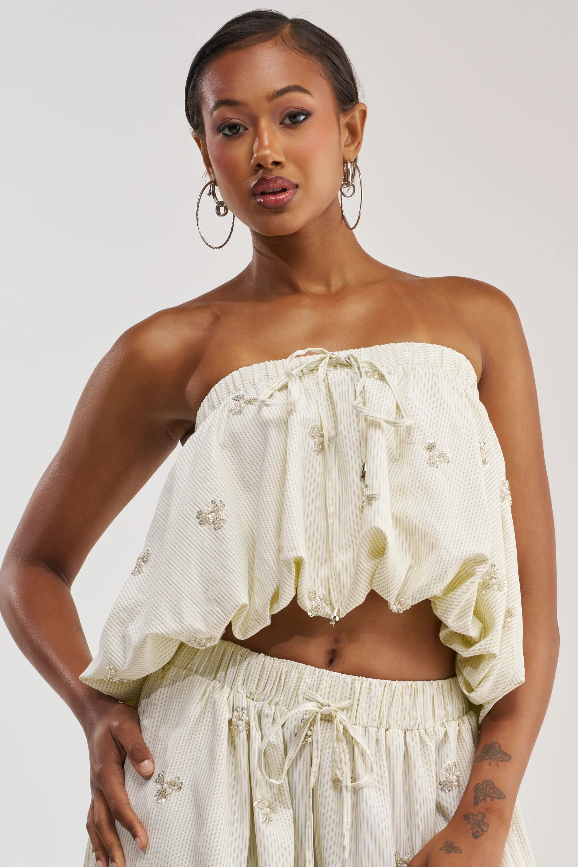 LIGHT AND AIRY POPLIN BLOUSE - Akira Store