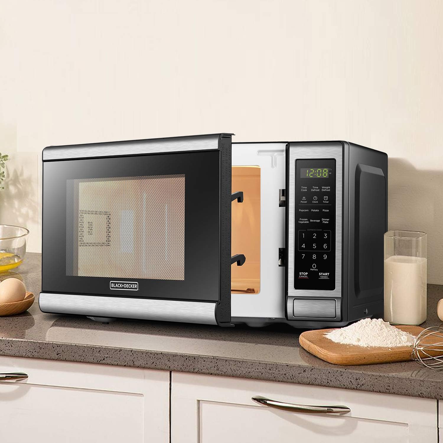 BLACK+DECKER Countertop Microwave Oven, 0.7 Cu.Ft, 700W, Stainless Steel