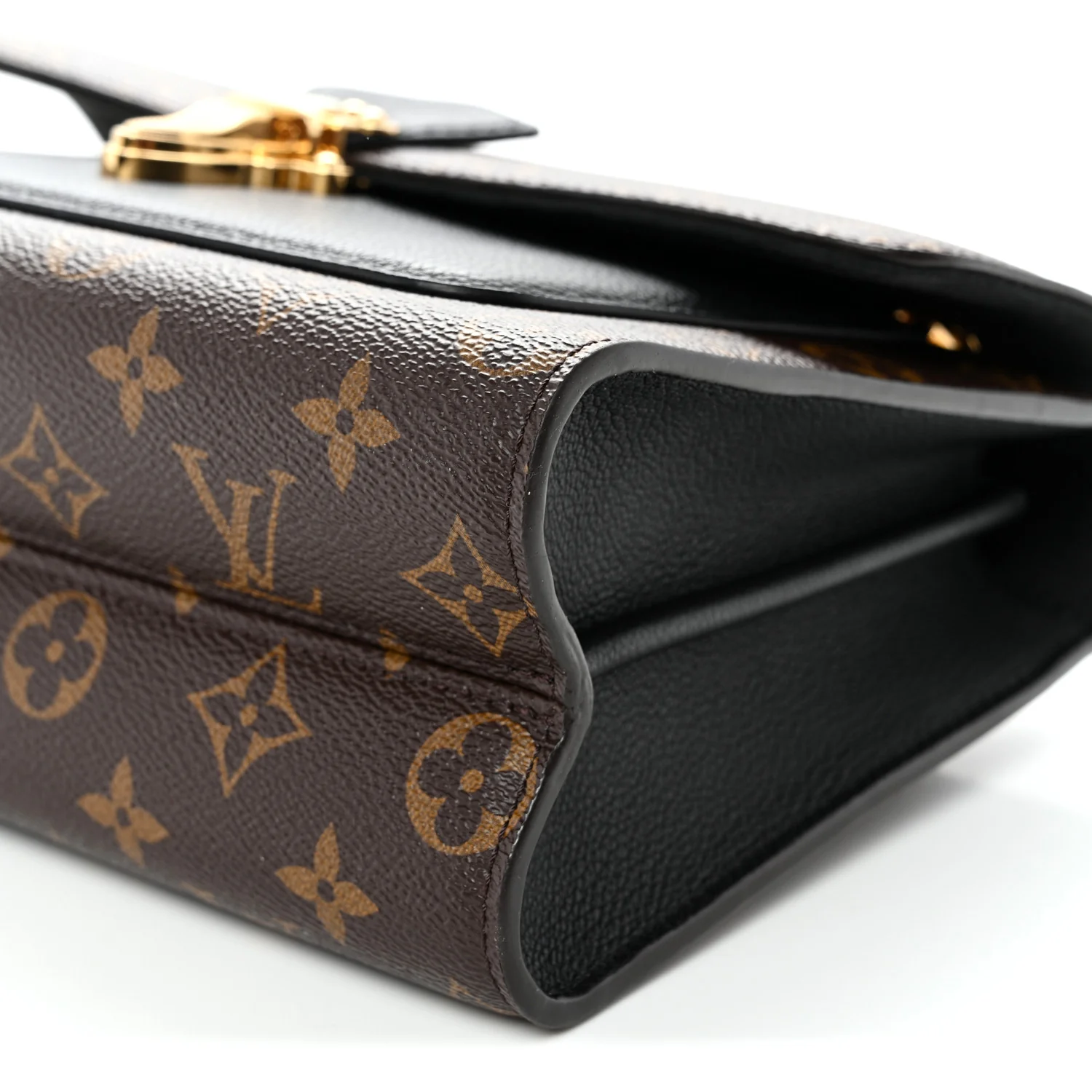 Monogram Victoire Black