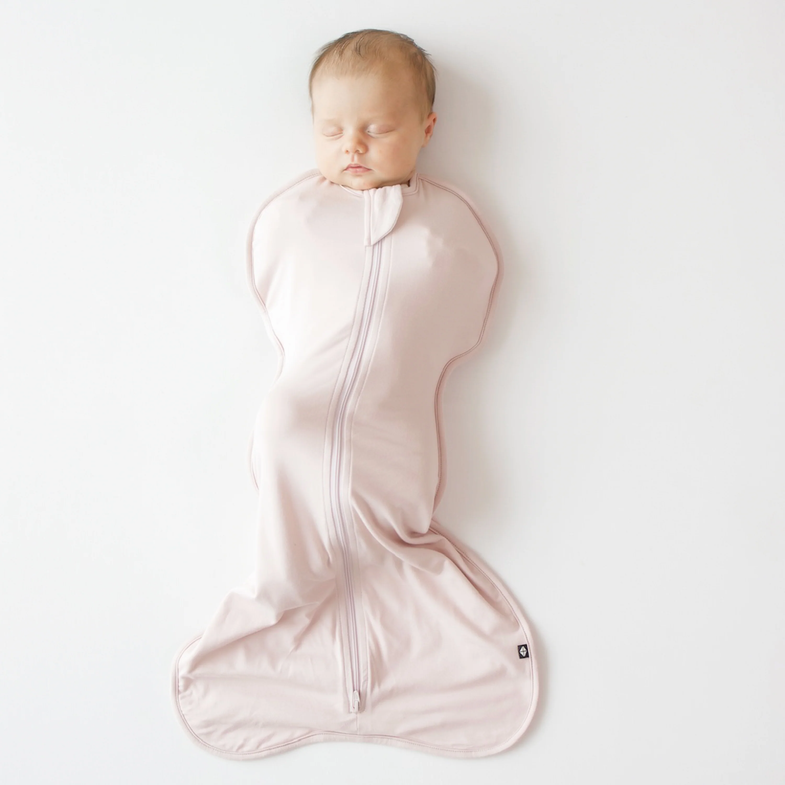 Swaddle Bag in Blush 0.5
