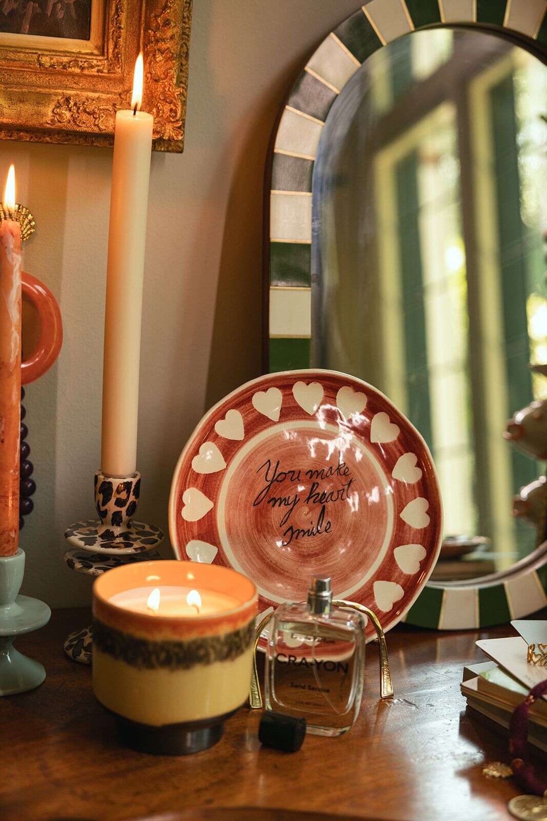 Roze dinerbord met hartjes