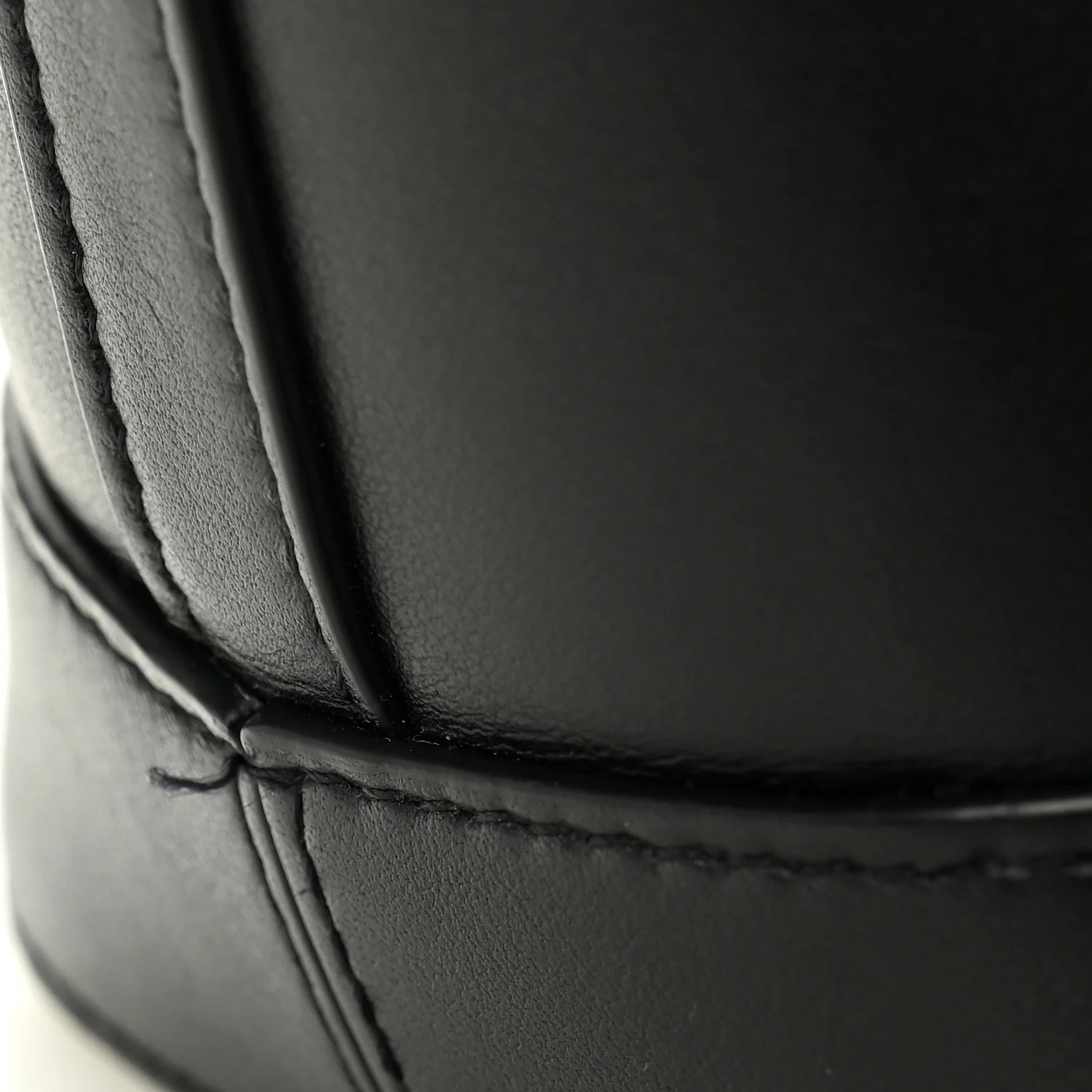 Smooth Calfskin Small Cuir Triomphe Bucket Bag Black