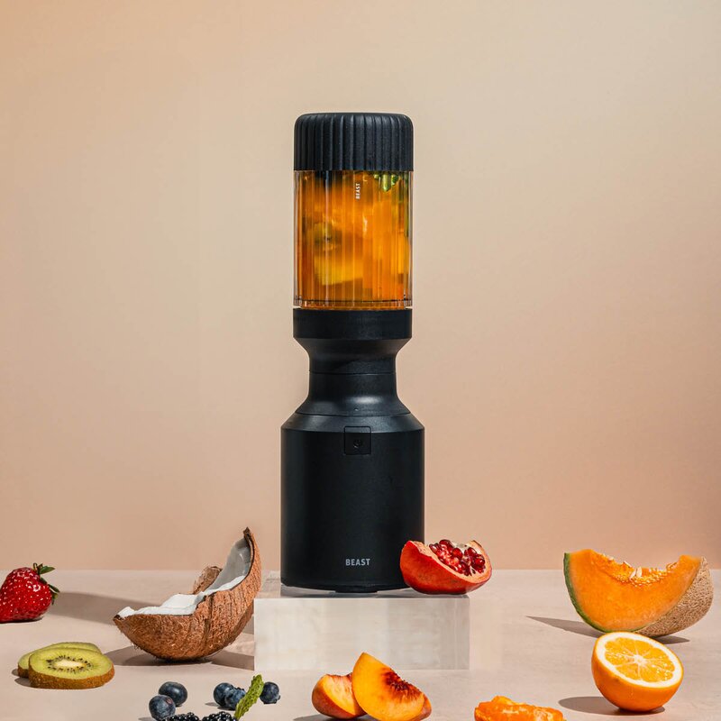 Mighty blender 650 0,63L carbon black