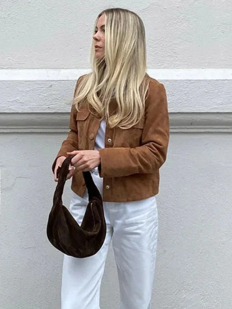 Léa Blanchet | La Veste en Daim Luxe
