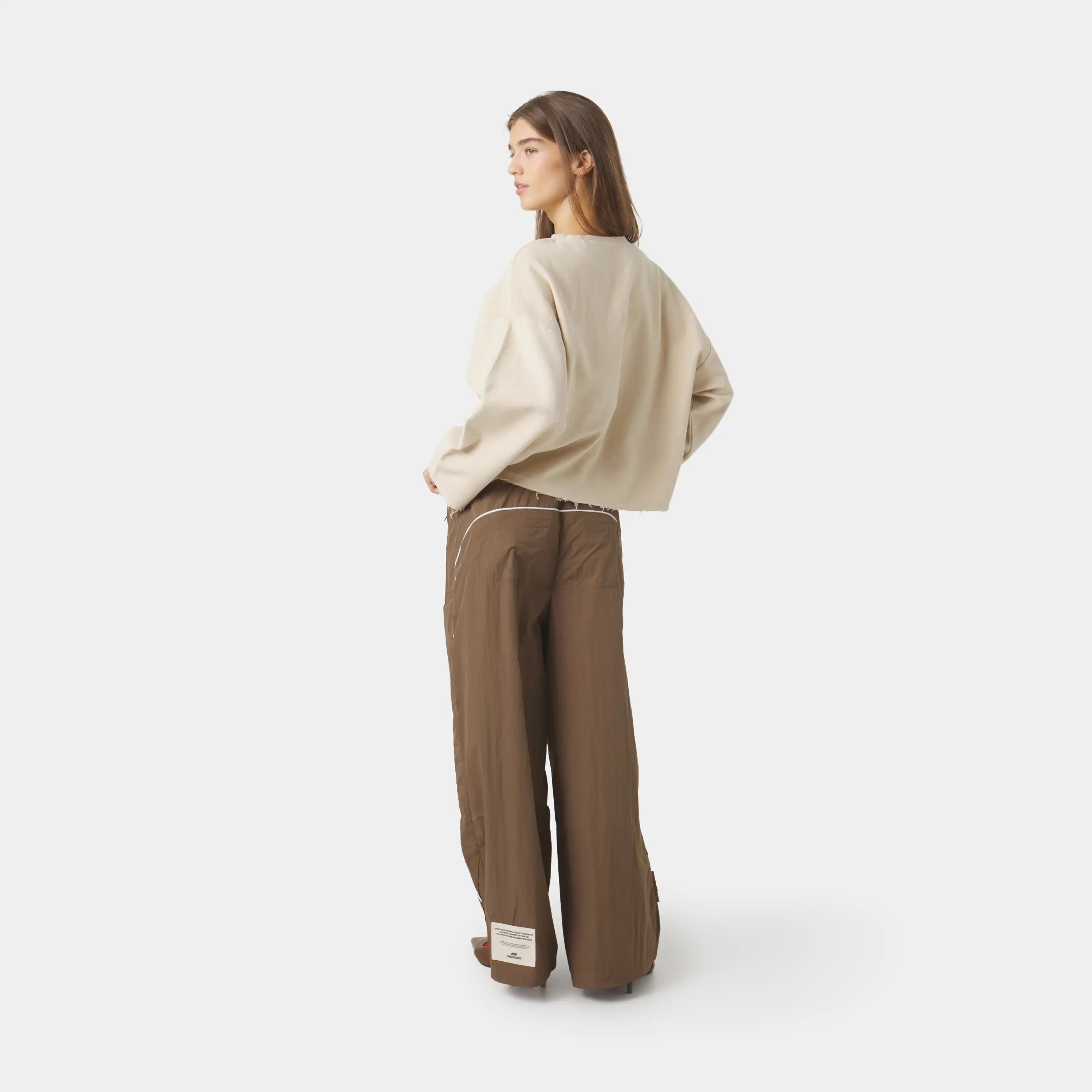 Patches Sand Oversized Crewneck