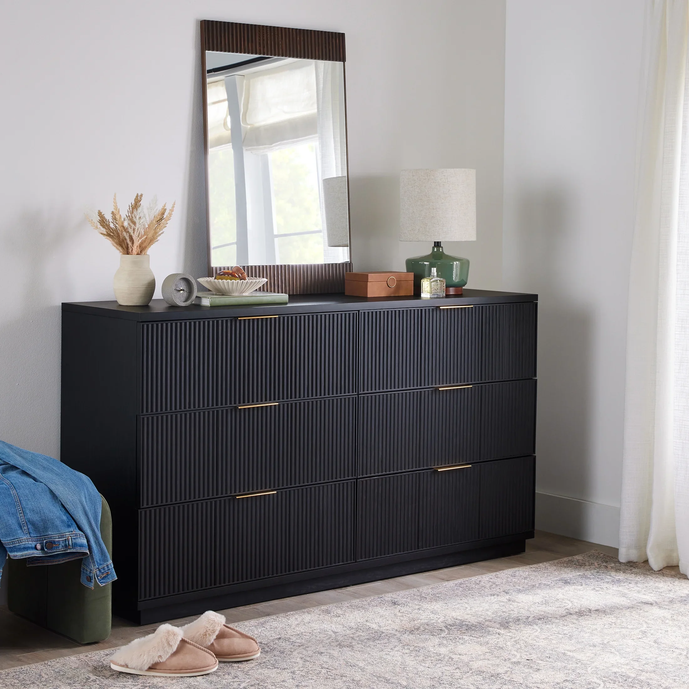 Better Homes and Gardens Lillian 6 Drawer Dresser, White