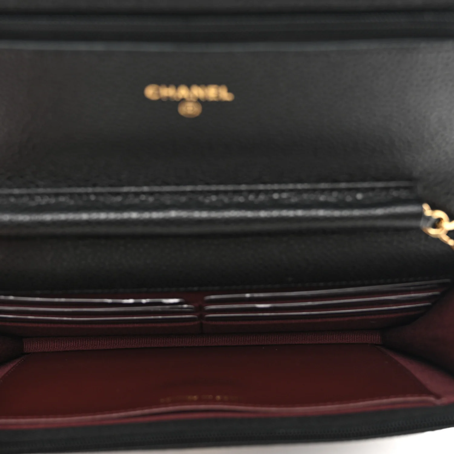Caviar Quilted Wallet on Chain WOC Black