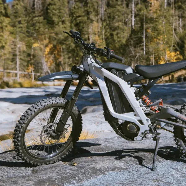 Produits phares de l'été : Vélo électrique à charge rapide en 3 heures et autonomie de 140 km