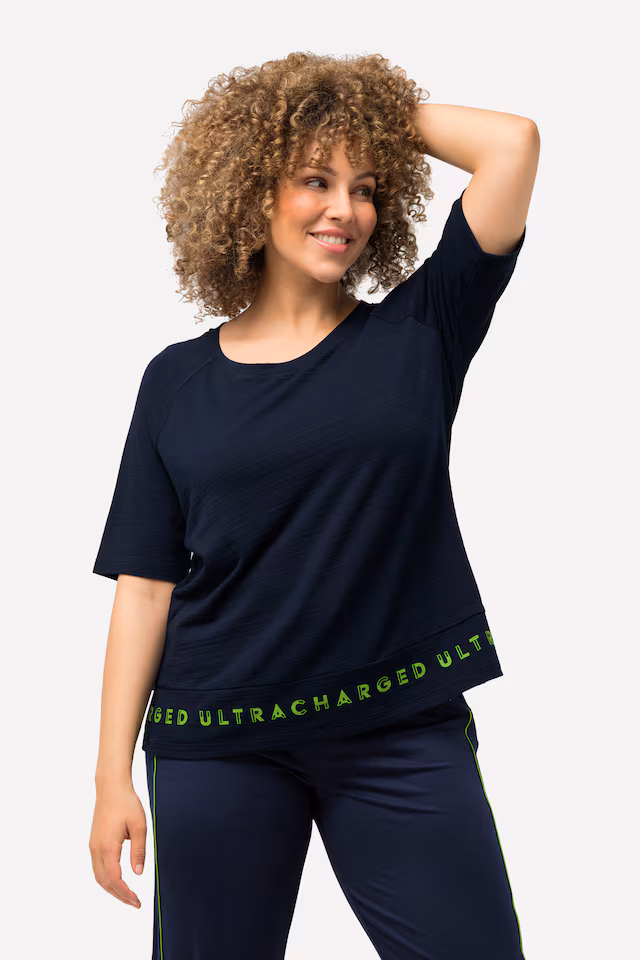 Classic fit half-sleeve crew neck T-shirt with hem inscription
