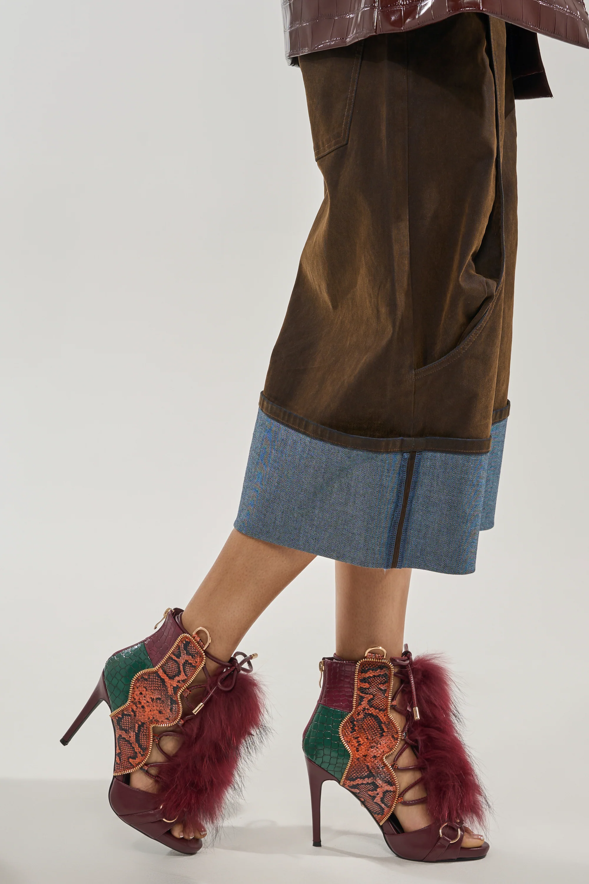 AZALEA WANG SHAINY SNAKE BURGUNDY MULTI - Akira Store