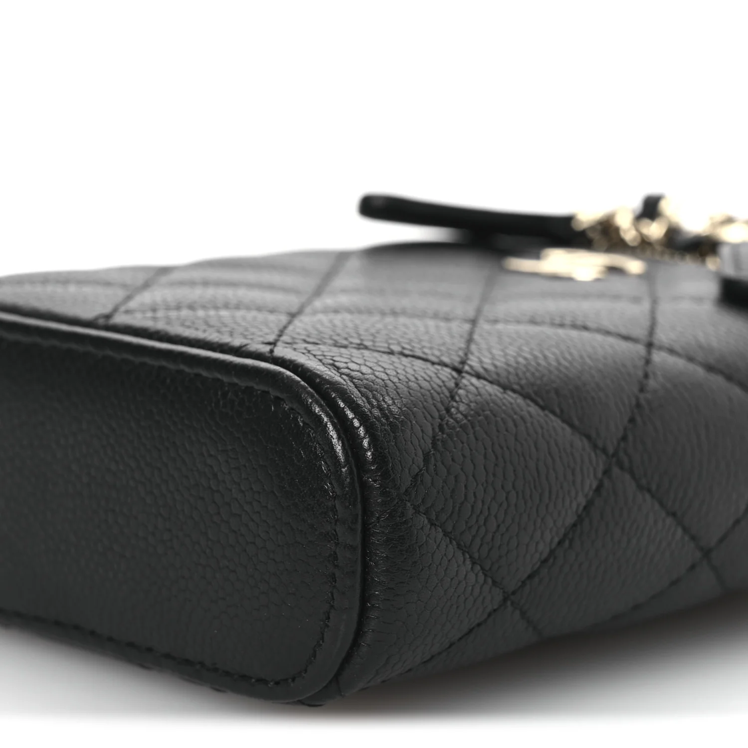 Caviar Quilted Small Vertical Coco Beauty Vanity Case With Chain Black