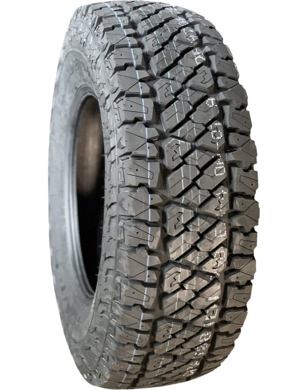 Pneu Thunderer Ranger A/TR LT 235/85R16, indice de charge E, 10 plis (DC), tout-terrain