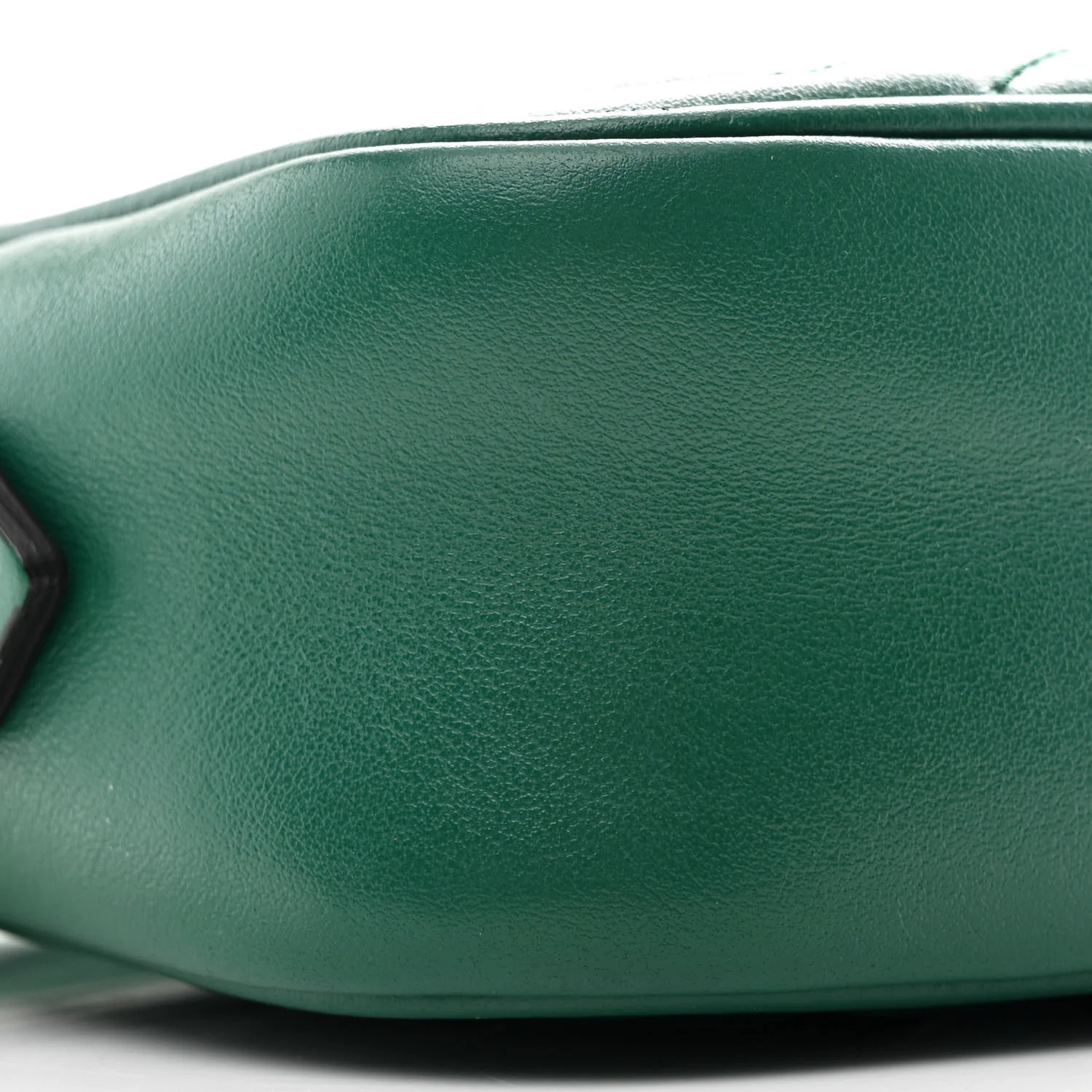 Calfskin Matelasse Small GG Marmont Chain Shoulder Bag Emerald Green