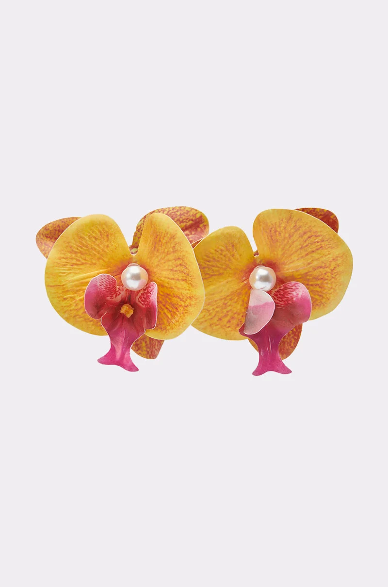 NEW SEASON EARRING - Akira Store