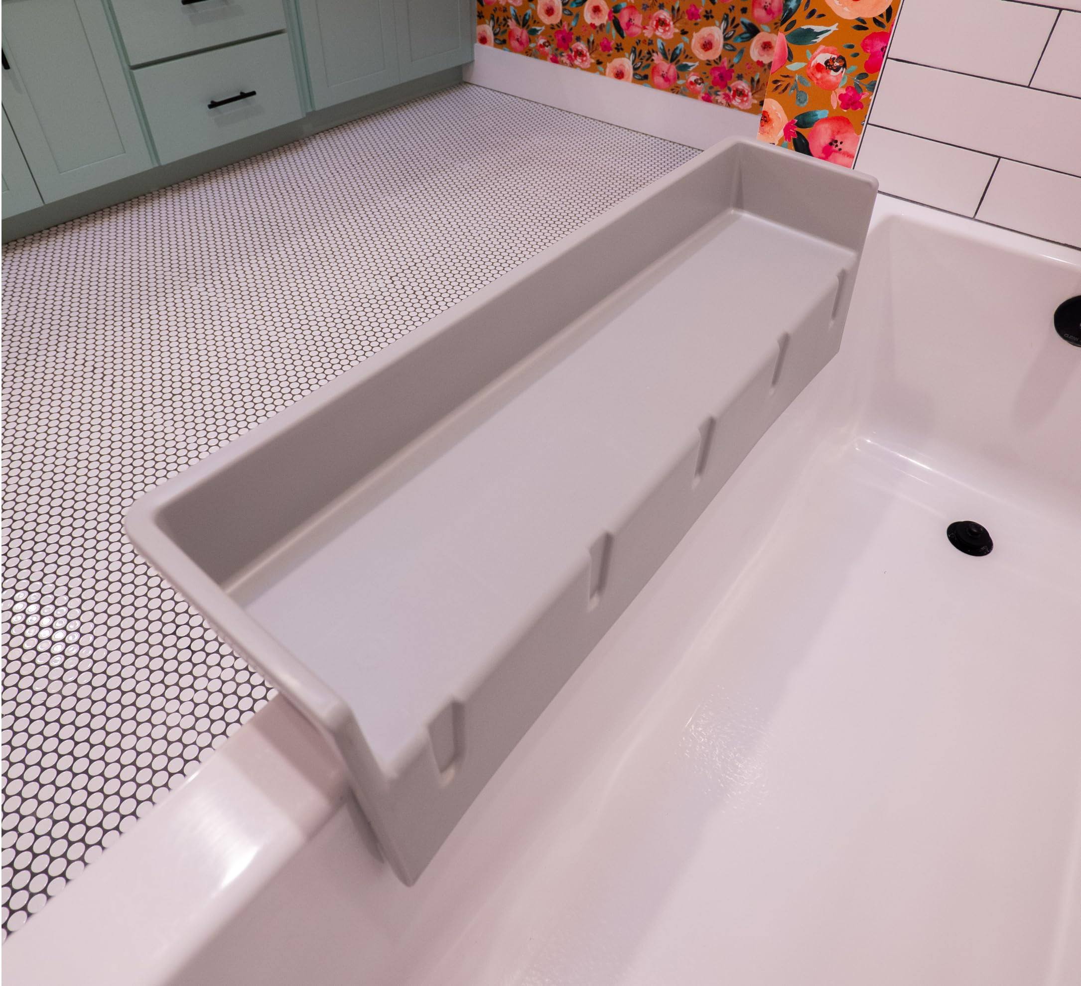Tub Topper? - The Bathtub Splash Guard Play Shelf - Pink(Gray)