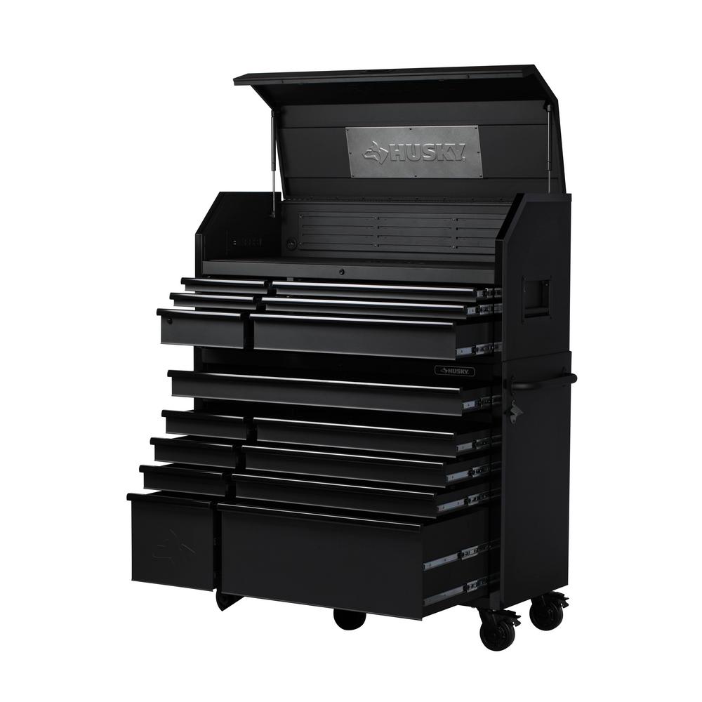 Coffre à outils et armoire à roulettes robustes de 132 cm de large, comprenant 15 tiroirs profonds, en noir mat.