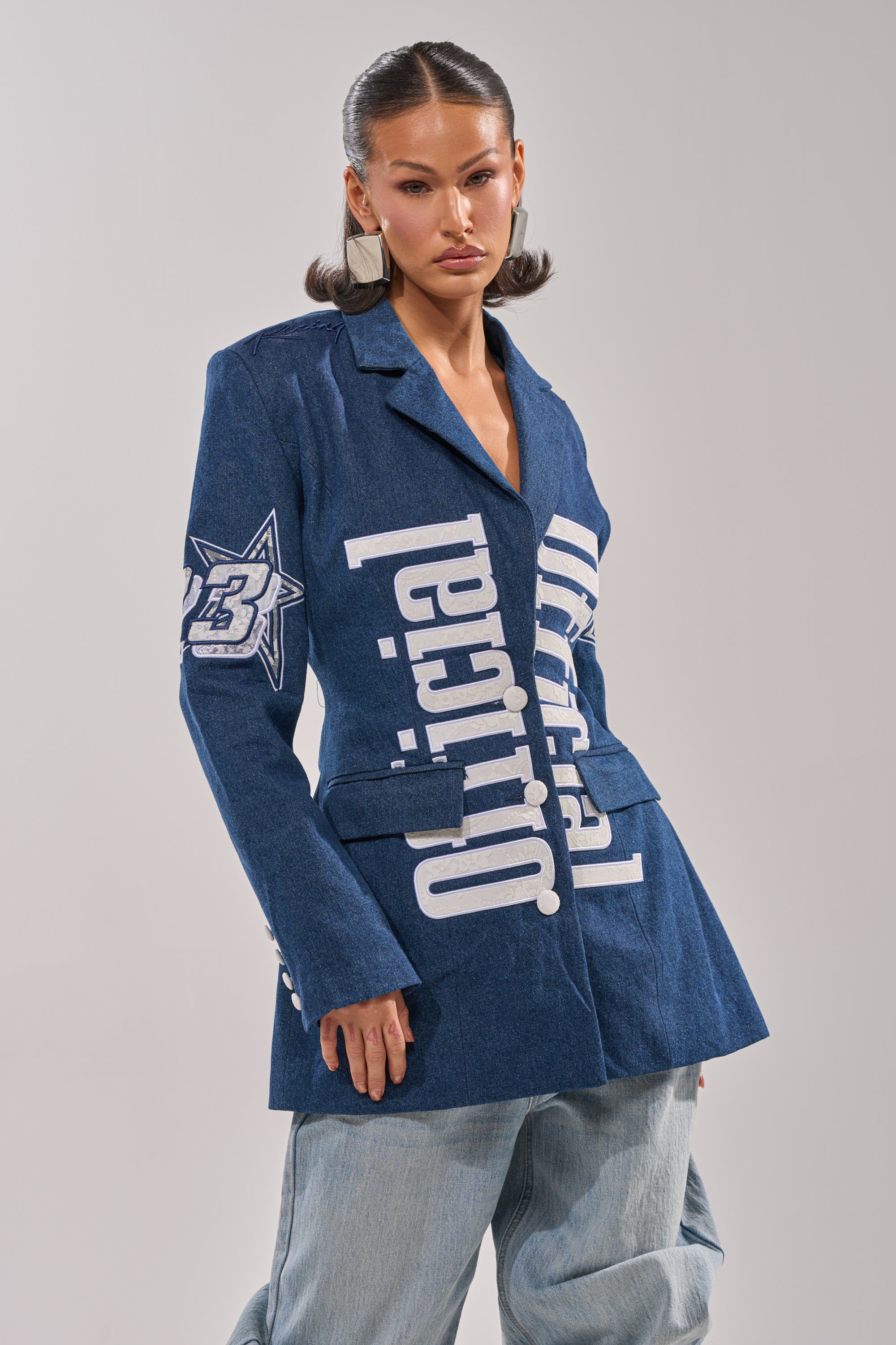 ONE OF ONE BACKLESS DENIM BLAZER - Akira Store