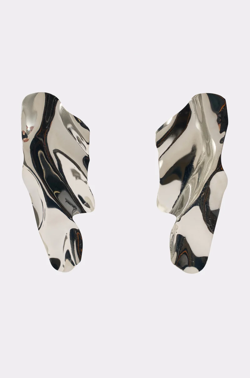 CHROME GAL EARRING - Akira Store