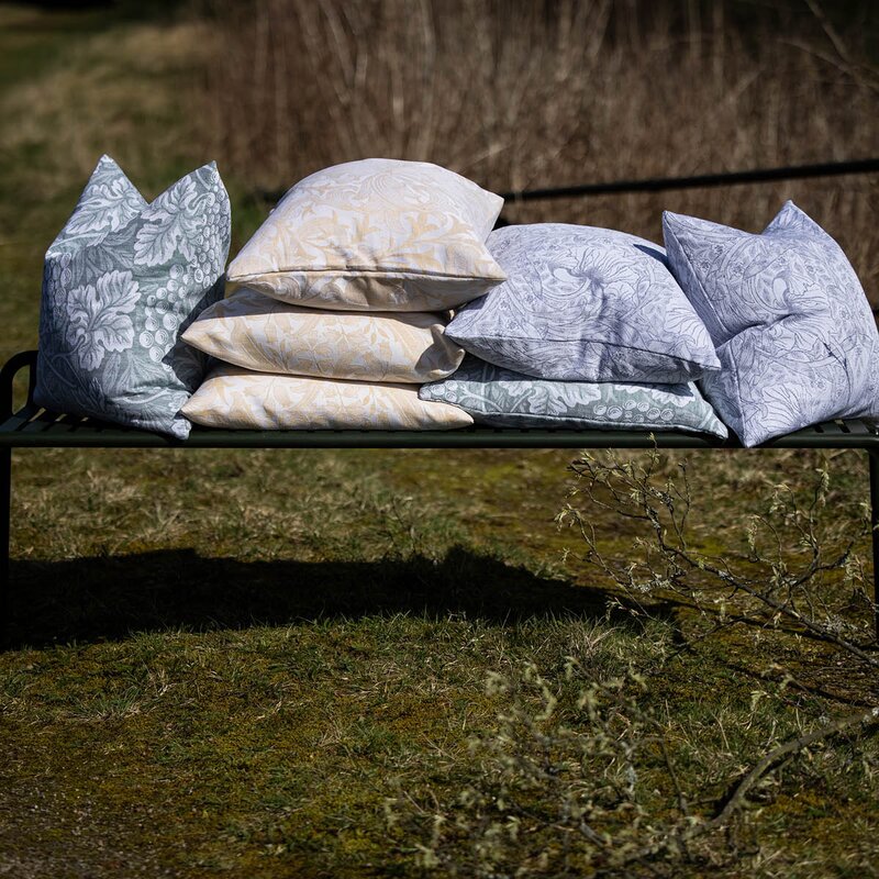 William Morris Golden Lily putetrekk 40x40 cm gul