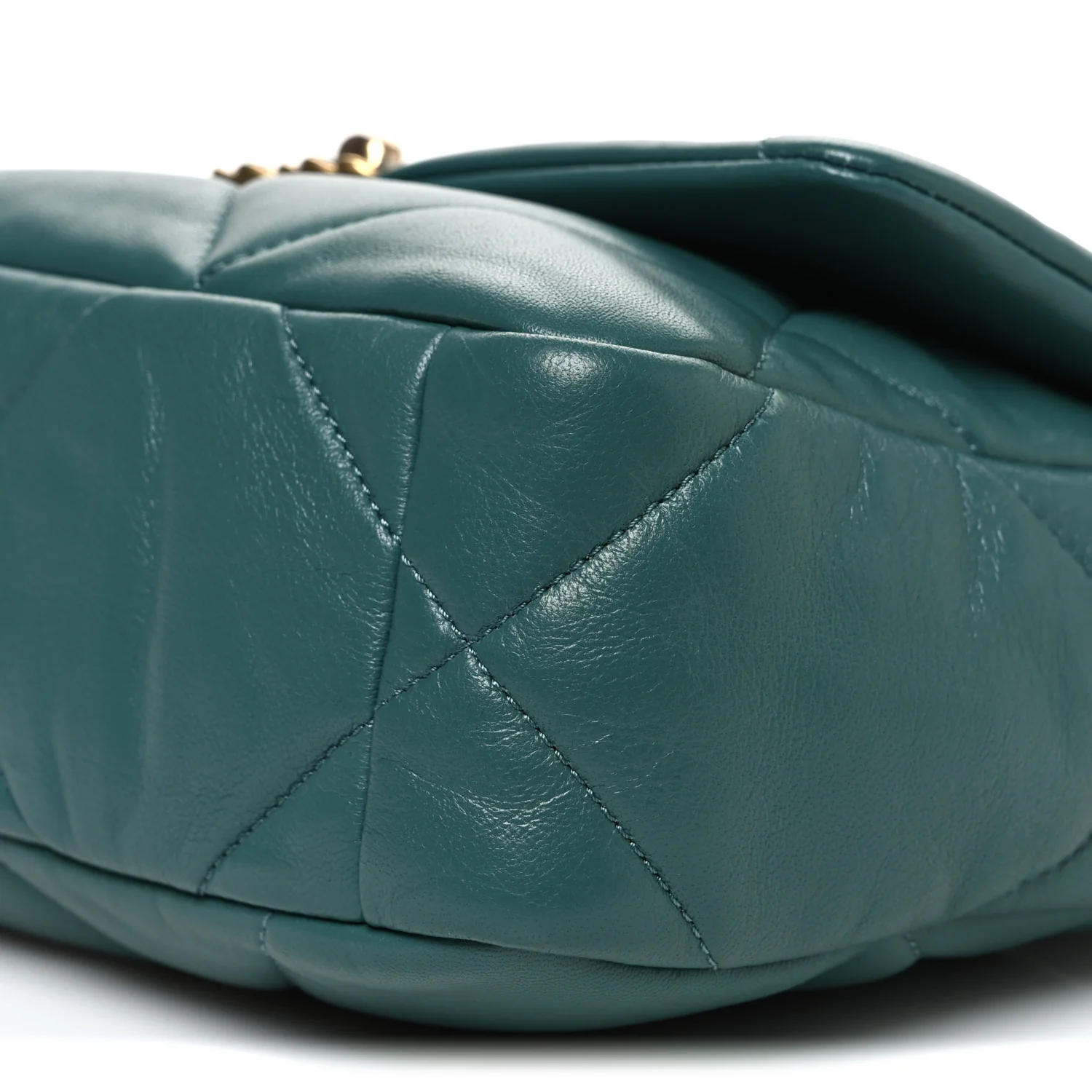 Lambskin Quilted Medium Chanel 19 Flap Green
