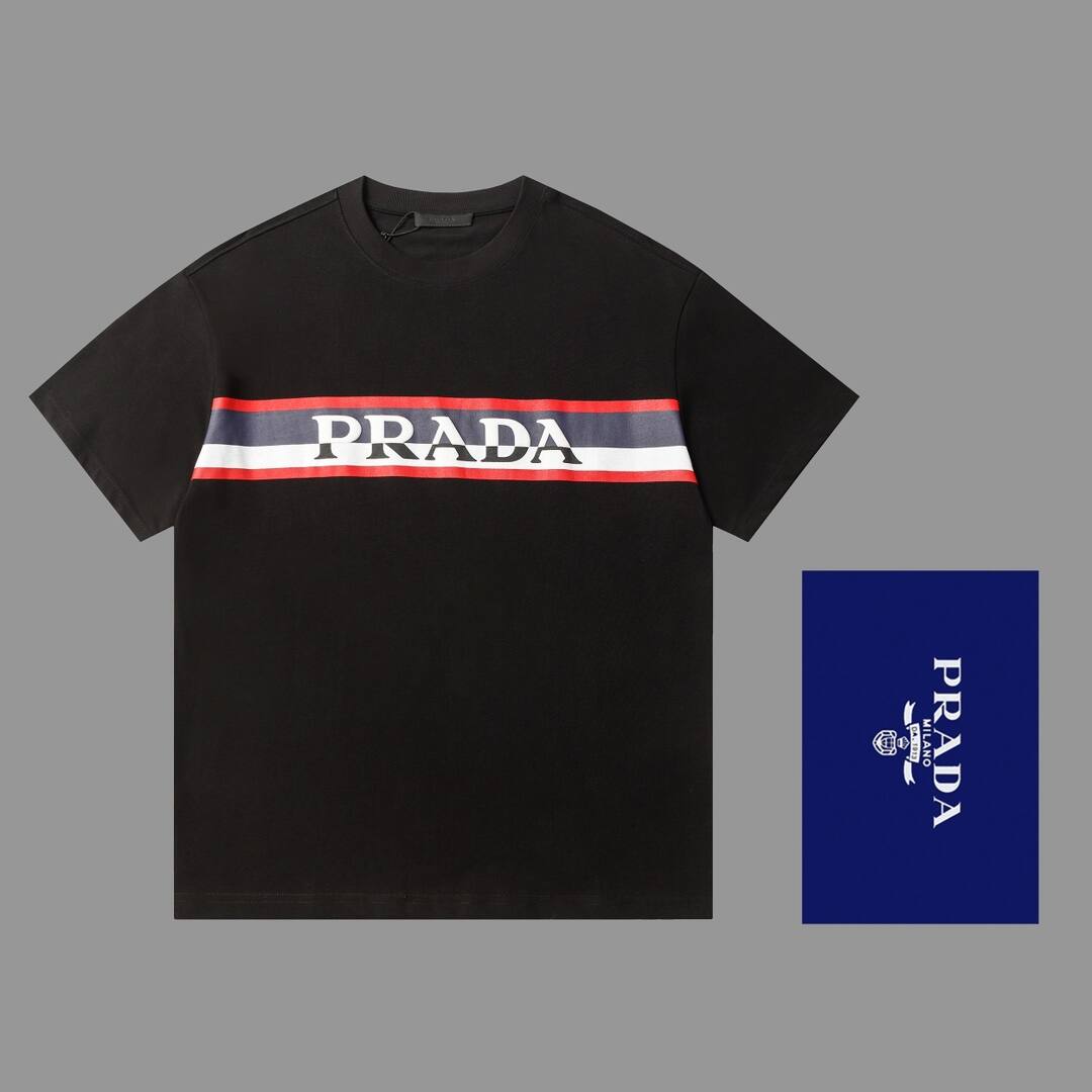【Prada】( プラダ ) 半袖 男女兼用、ご好評に付き再入荷！半袖Tシャツ
