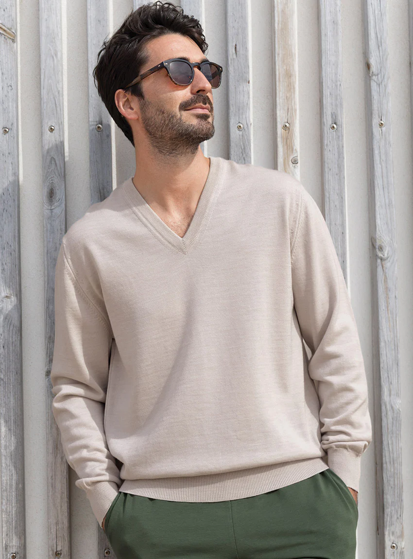 Pull homme col V 100% mérinos beige naturel