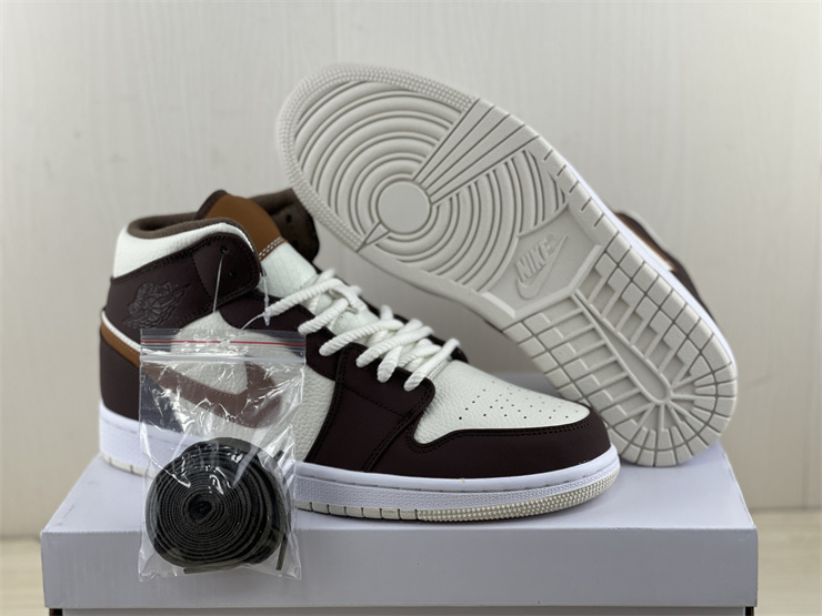 Air Jordan 1 Mid
