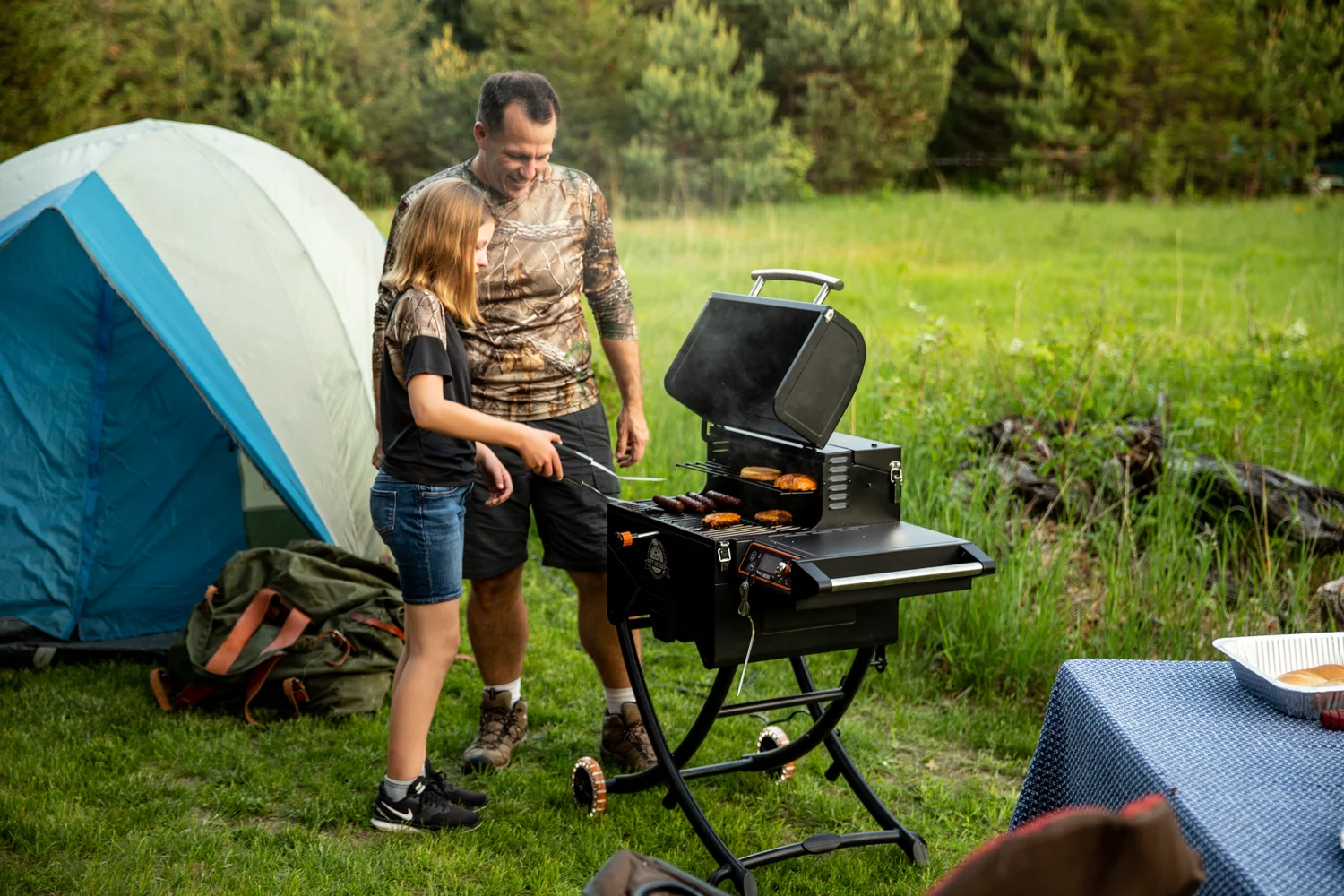 Sportsman Portable Wood Pellet Grill Cover Included - Image 9