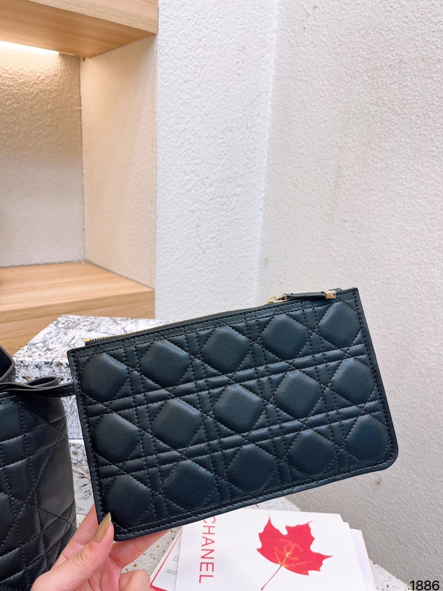D D TOUJOURS new arrival tote bag size: 34 * 27 cm