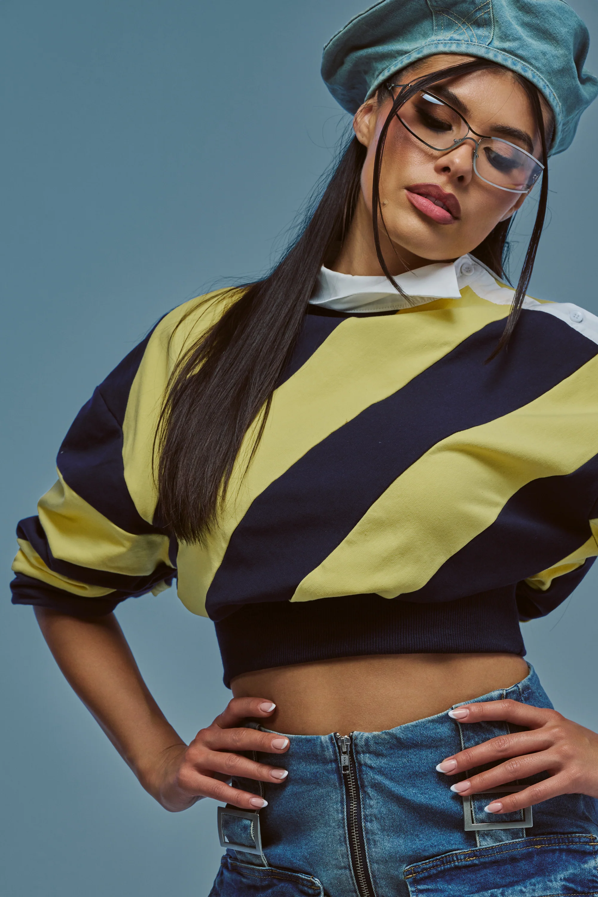 JULIANA STRIPE SWEATSHIRT IN YELLOW - Akira Store
