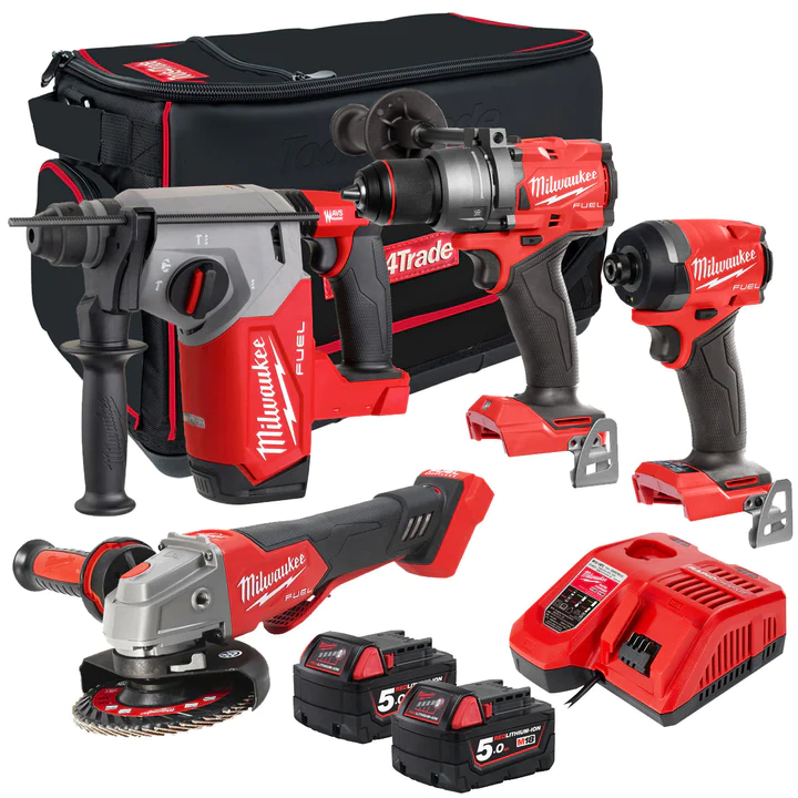 Kit d'outils Milwaukee M18 FPP4T3-553B 18 V (4 pièces) avec 2 batteries 5,0 Ah et chargeur