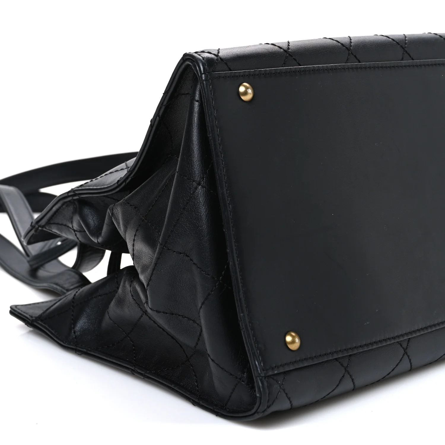 Lambskin Diamond Stitched Shoulder Bag Black