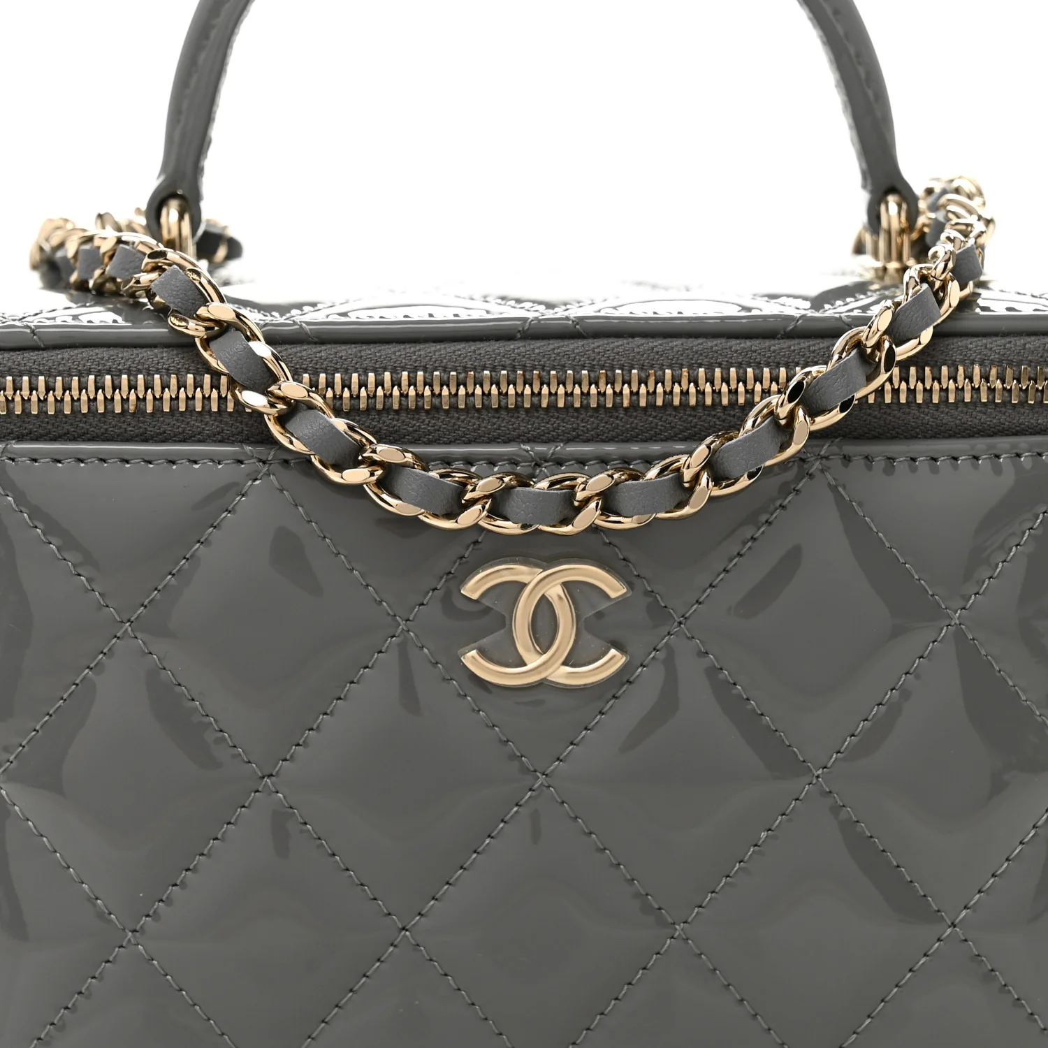 Patent Quilted Quilted Small Top Handle Vanity Case With Chain Grey
