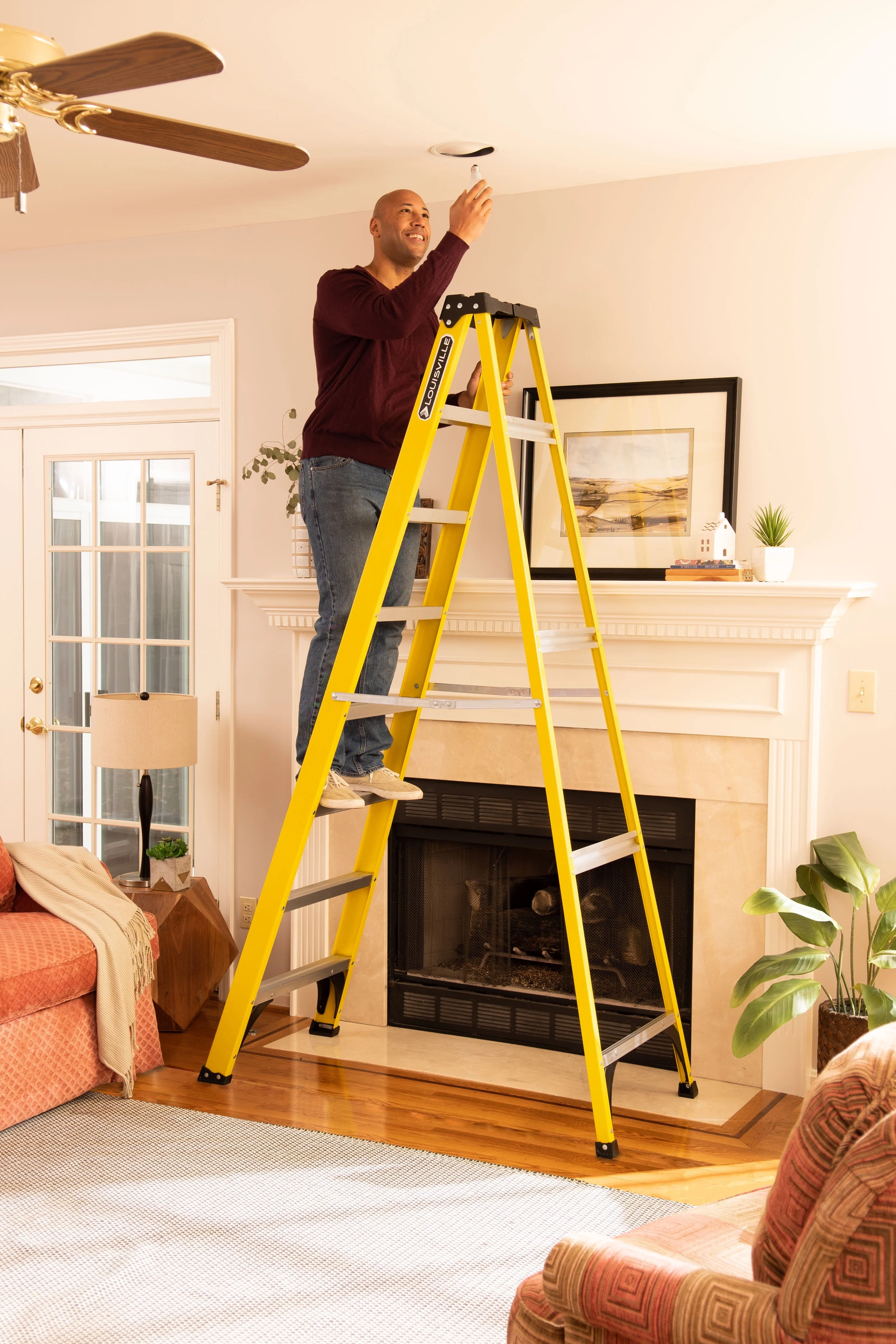Louisville Ladder 8' Fiberglass Step Ladder, 12' Reach, 250 lb Load Capacity, W - 3118 - 08