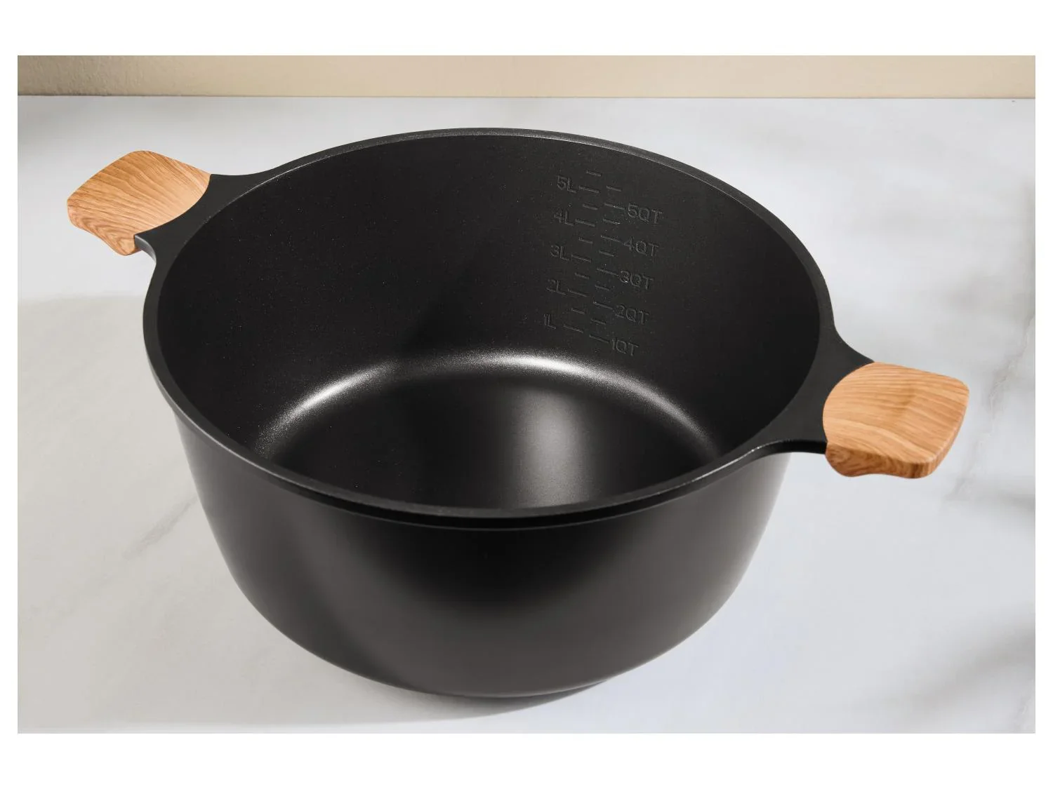 SILVERCREST Faitout en fonte d'aluminium,  28