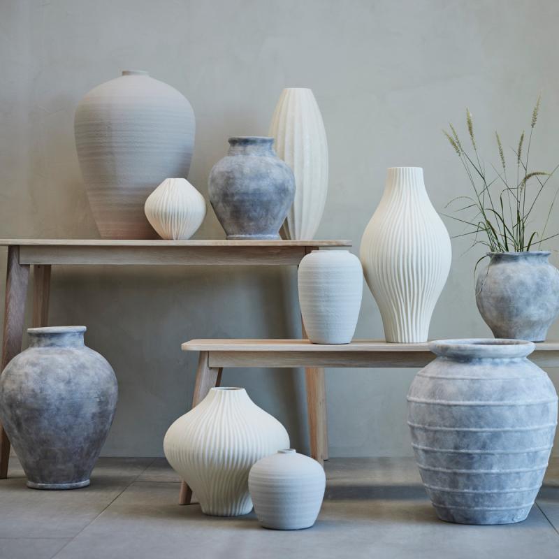 Anna vase 28 cm antikk grå