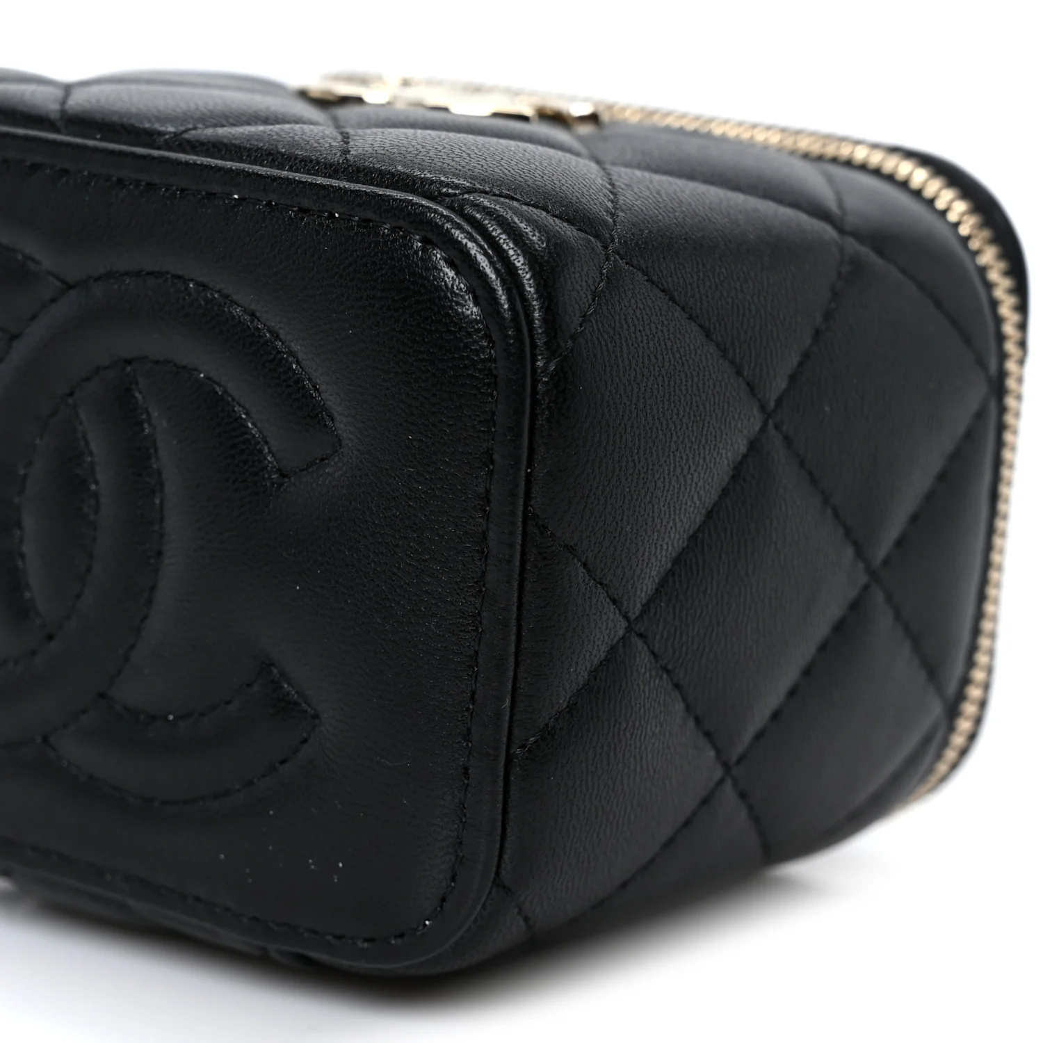 Lambskin Quilted Mini CC Crush Vanity Case With Chain Black