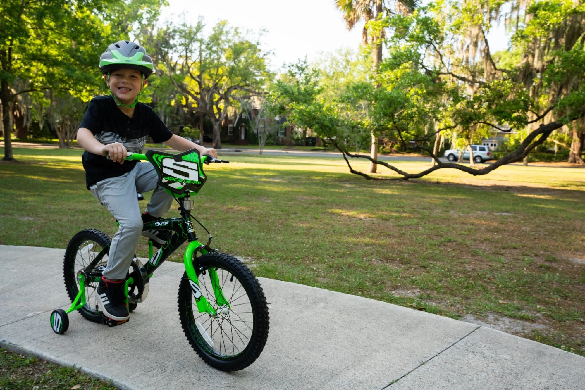 Dynacraft Surge 18 inch Boys Bike for Ages 6 9 Years Image 10