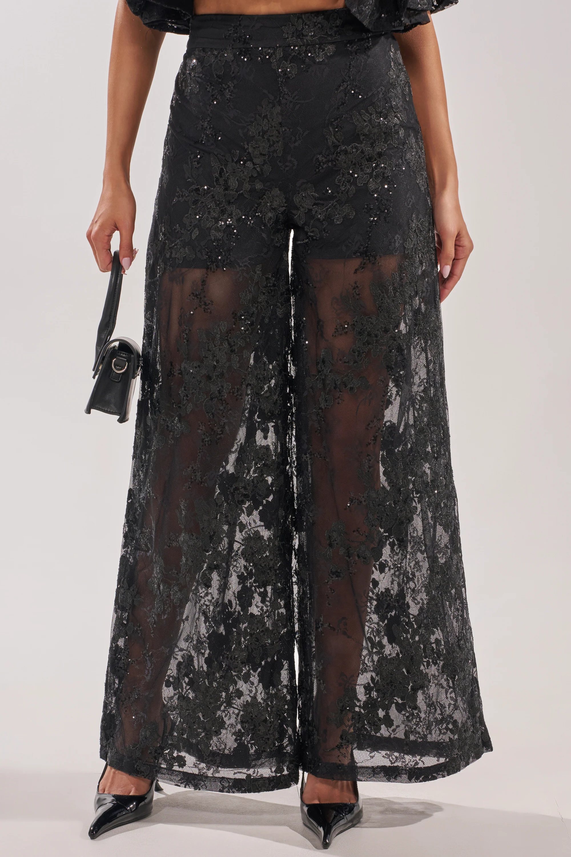 QUEEN B LACE TROUSER - Akira Store
