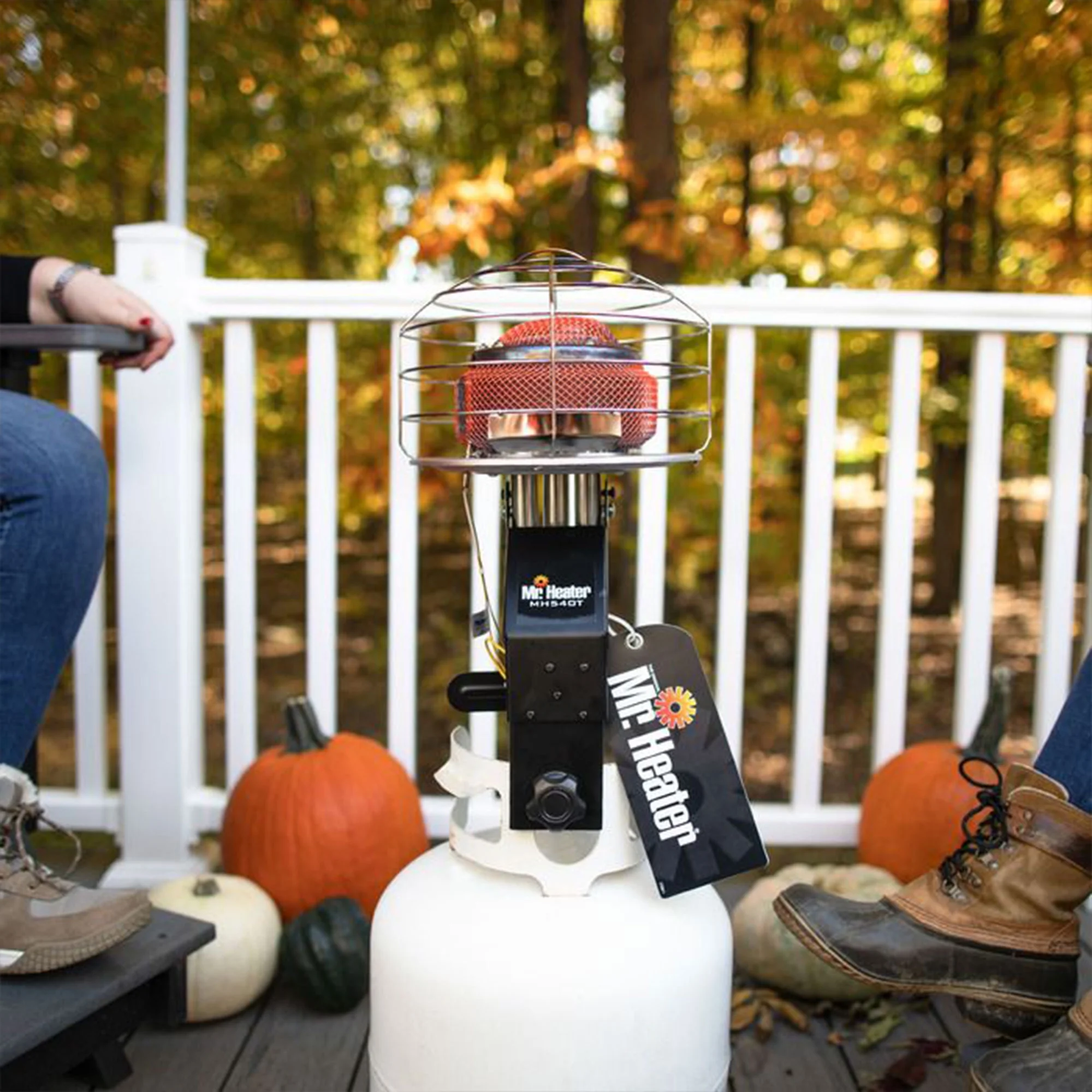 Mr. Heater Brand 45, 000 BTU 540 Degree Outdoor Safety Propane Tank Top Space Heater