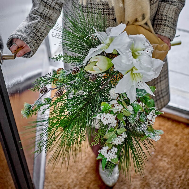 Kristin bukett kunstige blomster 105 cm hvit
