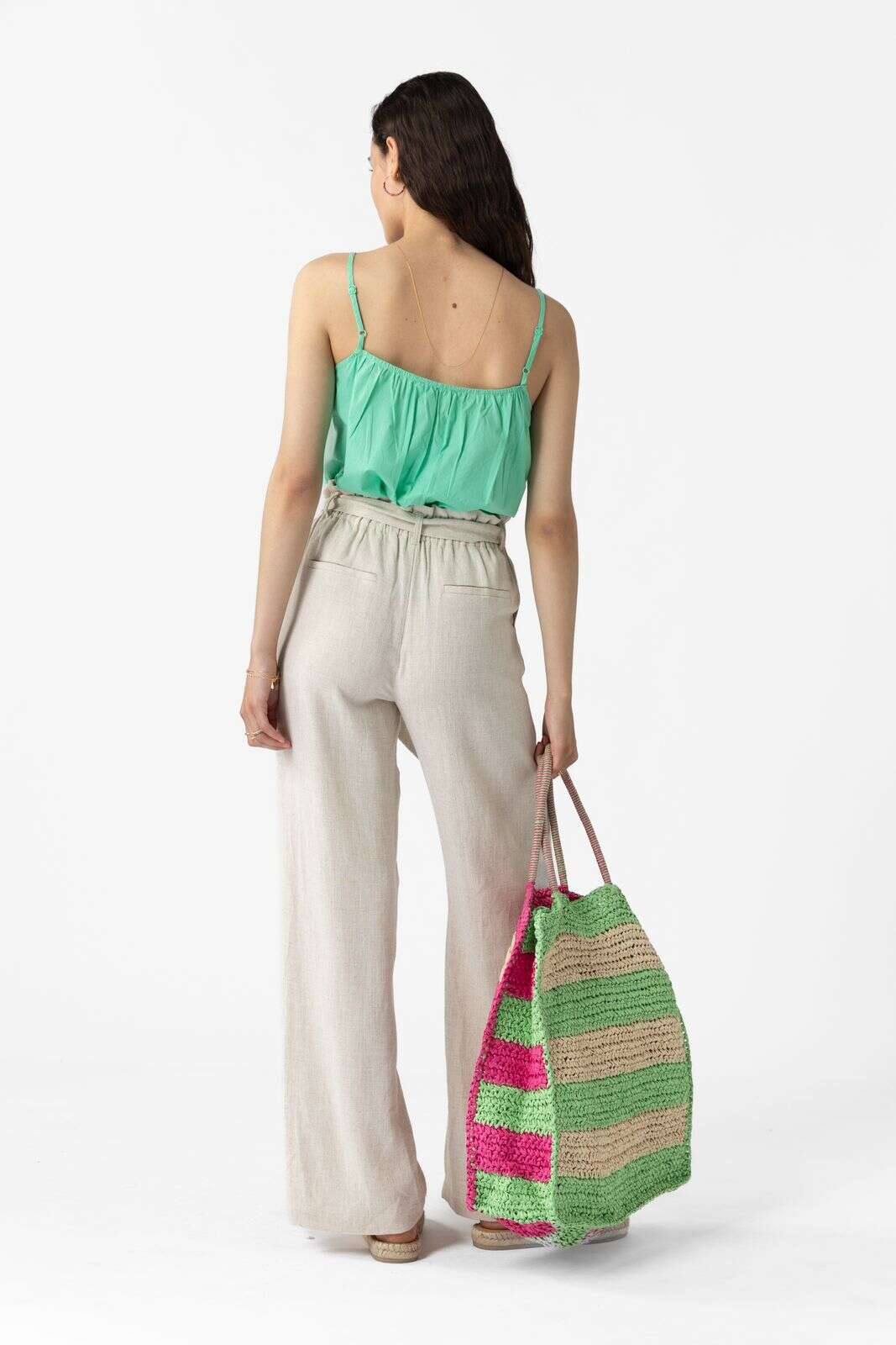 Lichtgroene top met kwastje