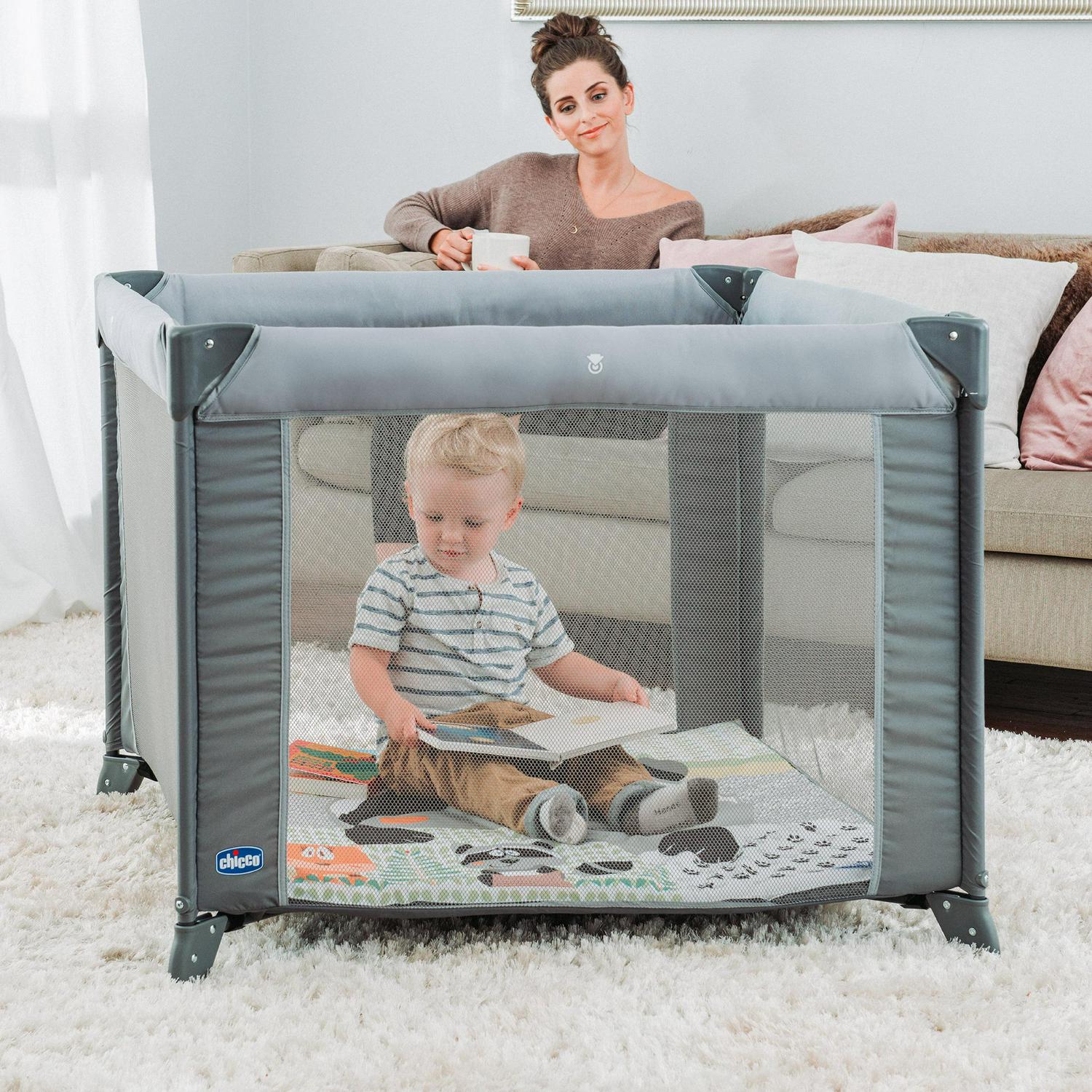 Chicco Tot Quad Portable Square Baby Playpen - Honey Bear (Grey)
