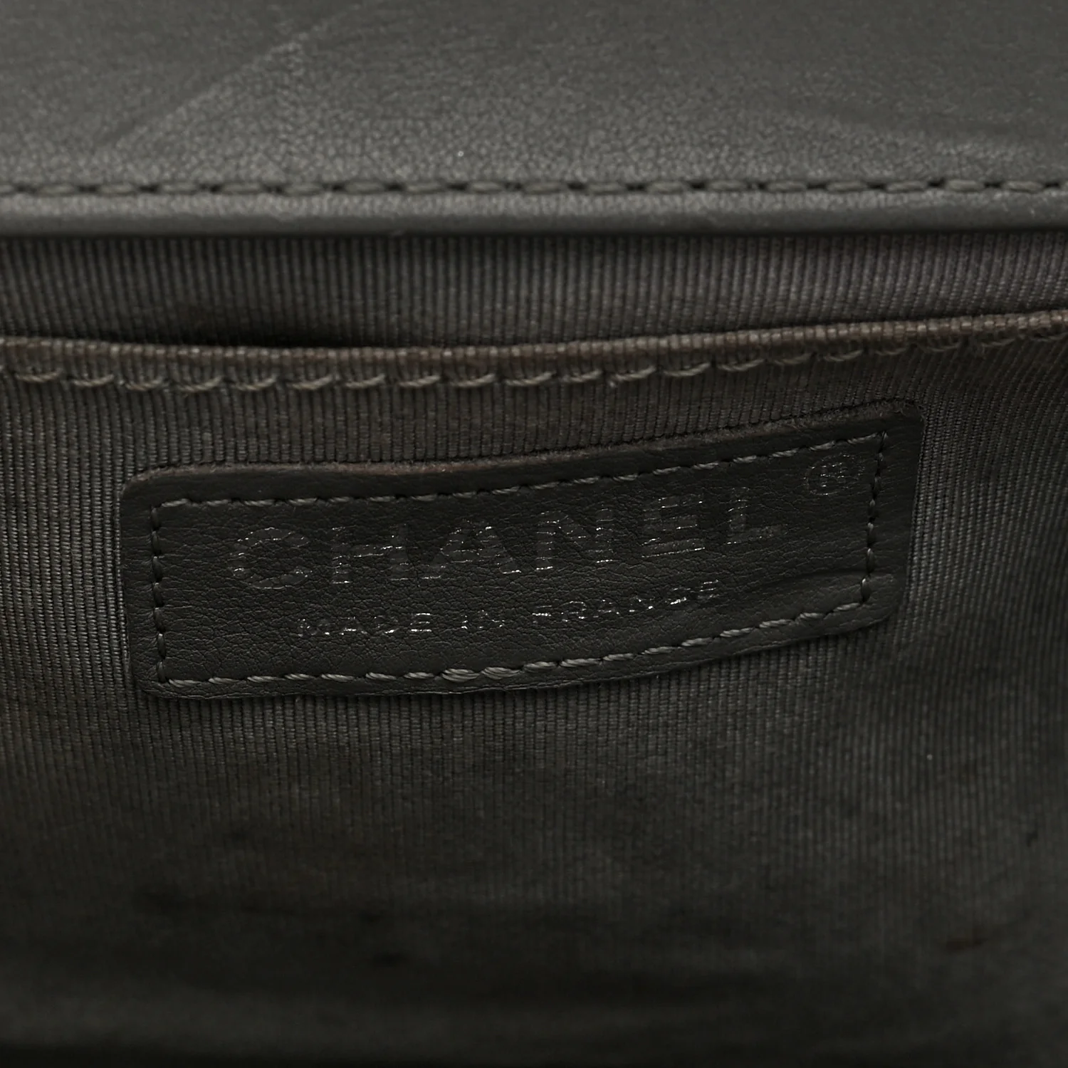 Lambskin Chevron Quilted Medium Boy Flap Grey