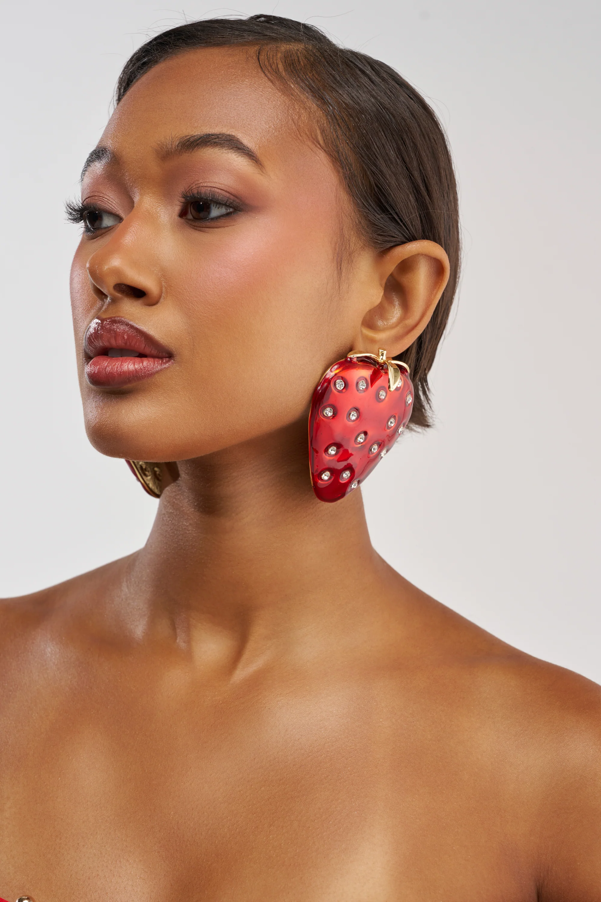 SO FRESHHH STRAWBERRY EARRING - Akira Store