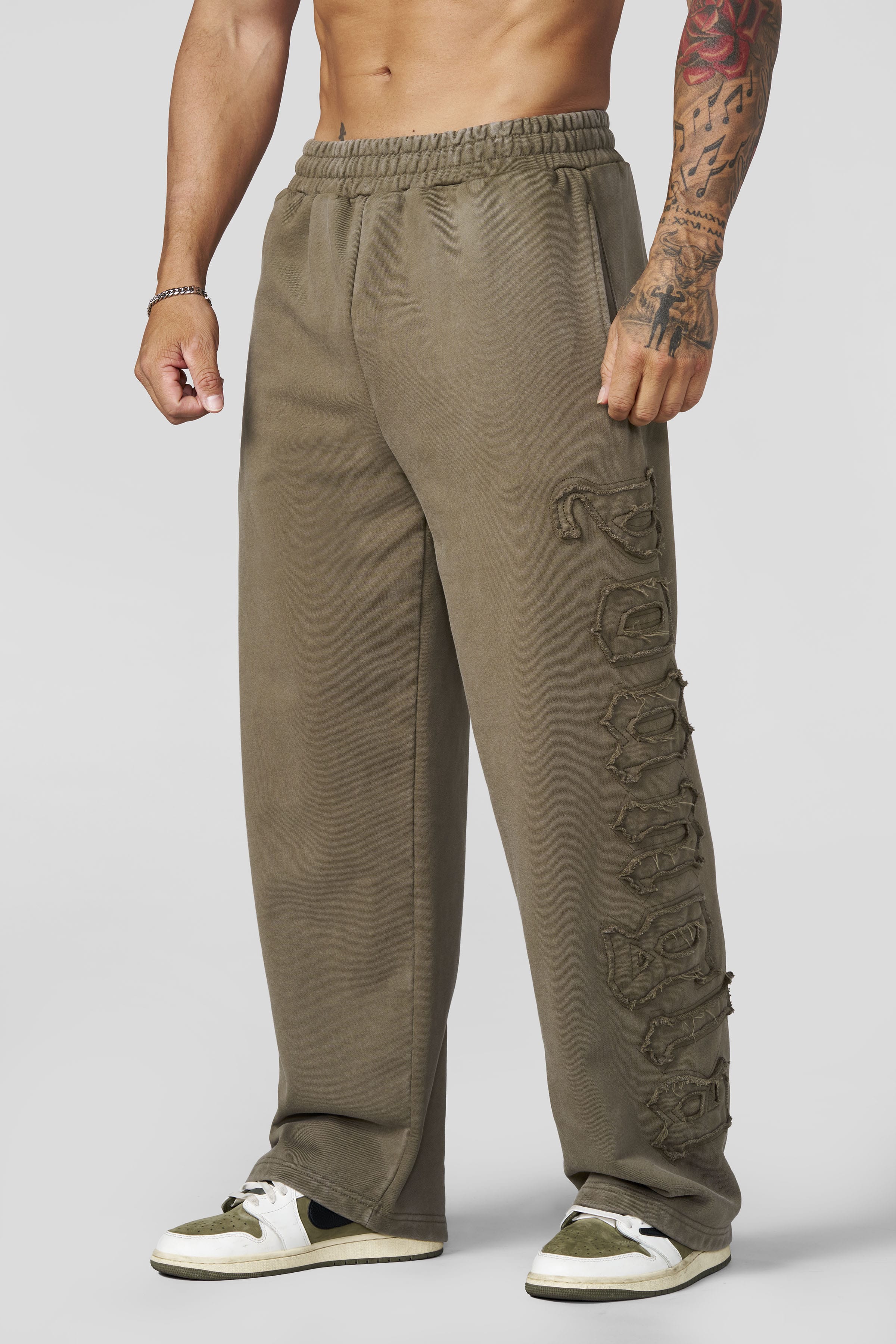 2093 - Patchwork Sweats
