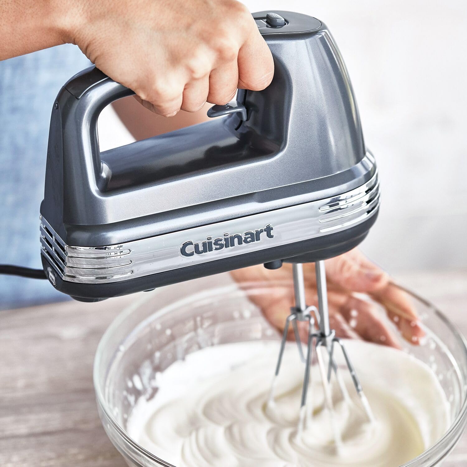 Cuisinart Electric Hand Mixer, 9 Speeds, Extra Long Beaters, 220W