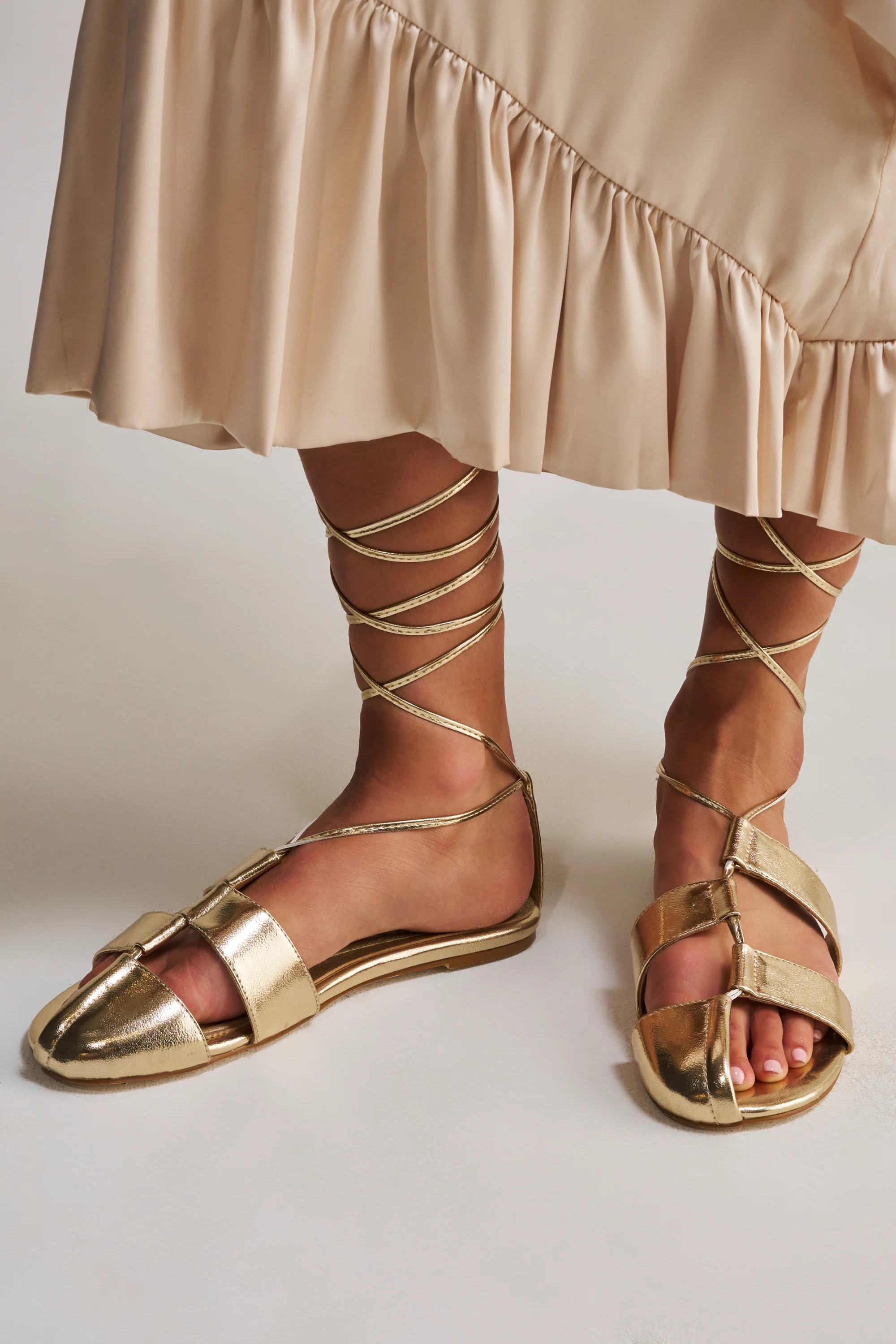 AZALEA WANG ICHIRO GOLD PEEP TOE FLAT - Akira Store